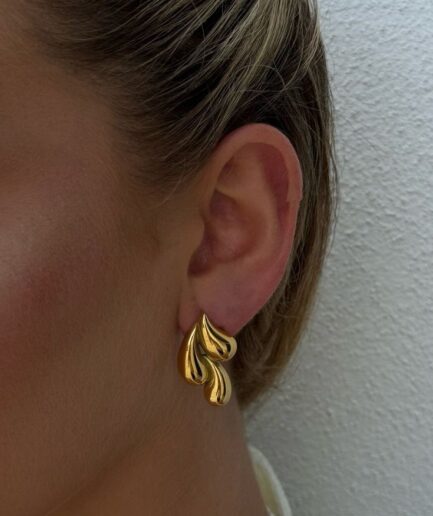 Blush Drip Earrings (Gold Plated)